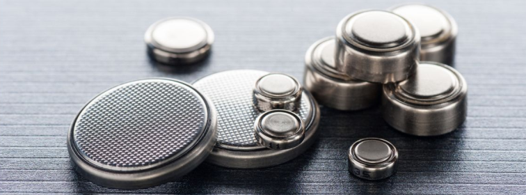 Verschiedene Knopfbatterien